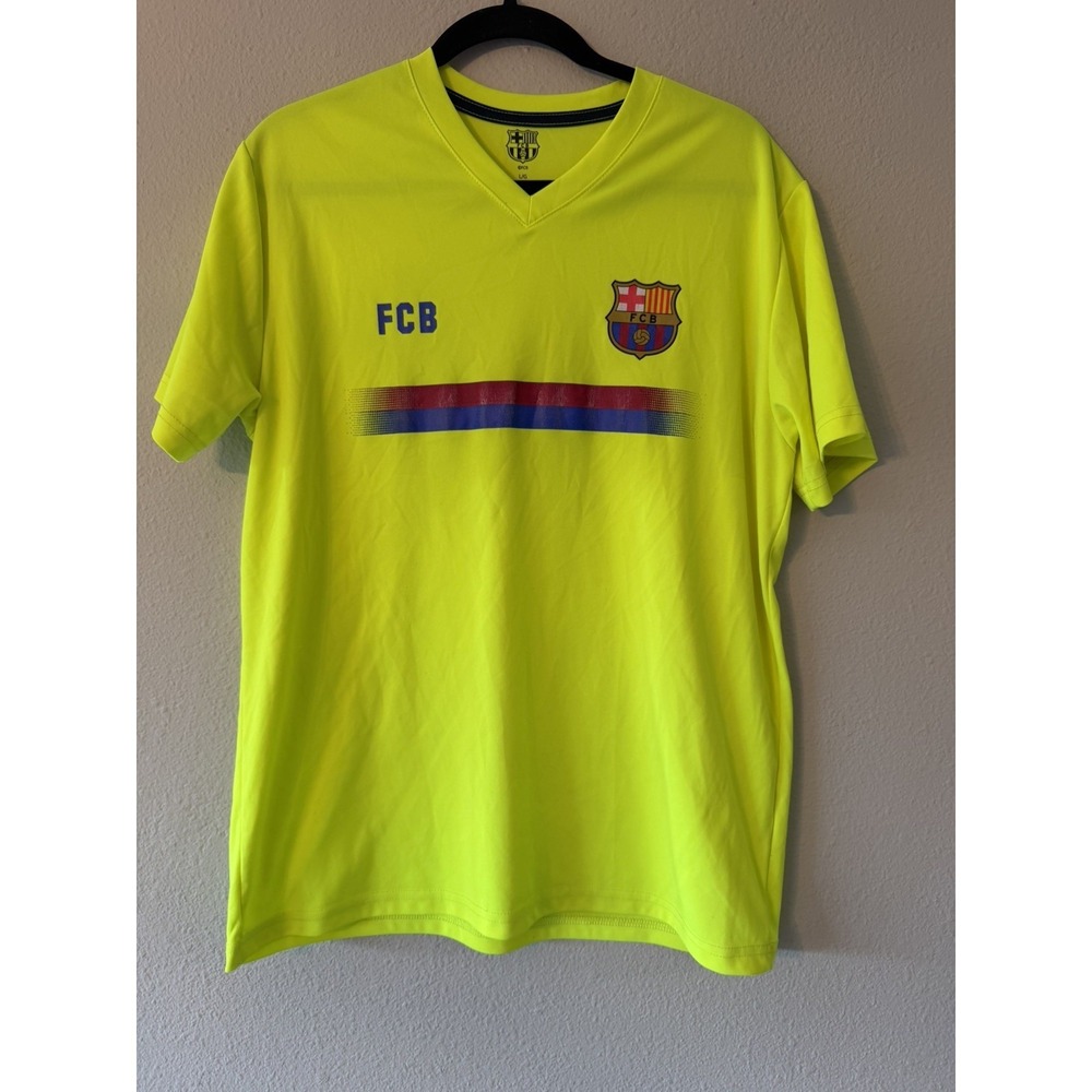 FCB Barcelona Lionel Messi #10 Soccer Futbol T-Shirt Size Large Neon